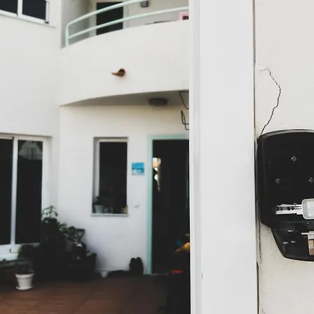 Kauri Nomad Surf & Kite House * コラレホ
