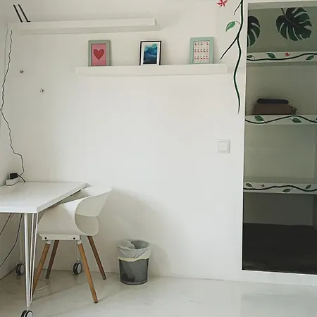 ゲストハウス Kauri Nomad Surf & Kite House